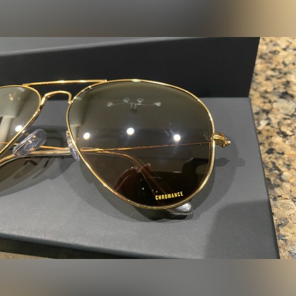 Authentic Ray-Ban Aviators - Picture 2 of 4